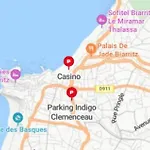 Coquet A Cote De La Grande * Biarritz